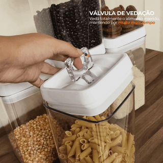 Kit 4 Potes Herméticos de Acrílico Quadrado Grande com Vedação 2,3L