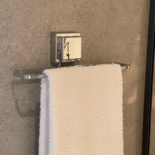 Toalheiro de Lavabo 25cm com Ventosa - Cromado